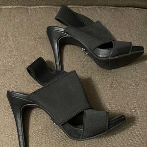 Simply Vera heels